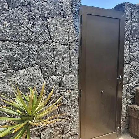 アパート La Graciosa By Rentaholidayslanzarote *