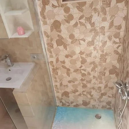 La Graciosa By Rentaholidayslanzarote *