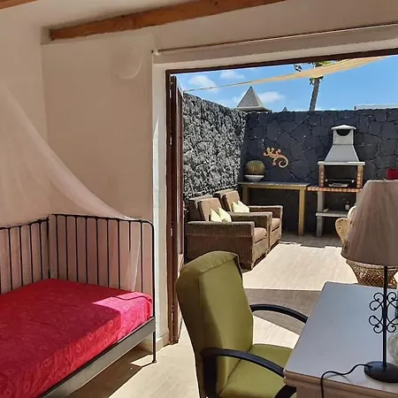 La Graciosa By Rentaholidayslanzarote